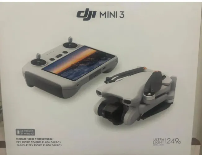 Drone DJI Mini 3 Fly More Combo controle de tela - Novo e Lacrado 