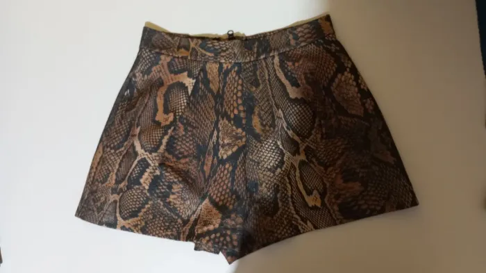 Short de couro