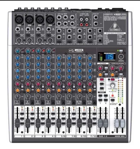 Mesa 12 canais Behringer X1622USB Xenyx com USB