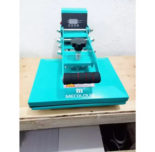 Máquina de impressão por sublimação. 23*30cm