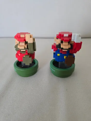 Amiibos Mario 8-Bit - Edição Comemorativa 30 Anos (Pack com 2)