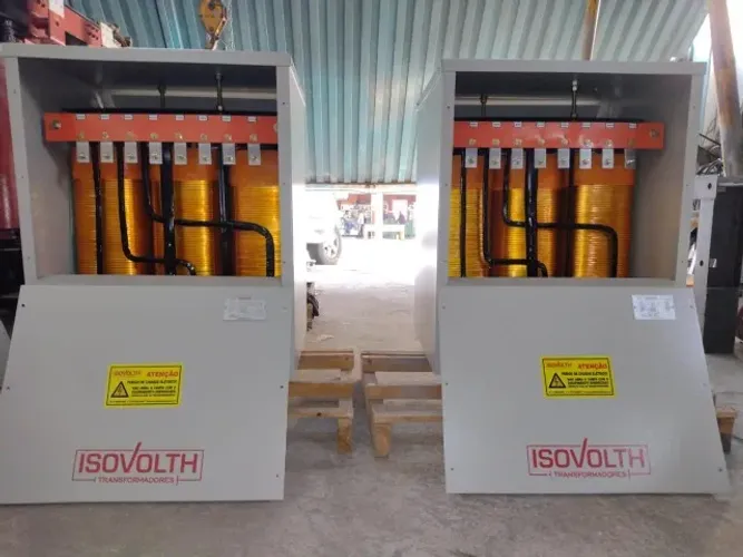 Transformador Isolador a seco 100kva  220/380v - IP21 