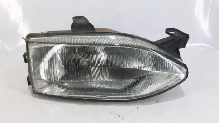 Farol LD passageiro foco simples Fiat Palio 96 a 99 Arteb c/ detalhe