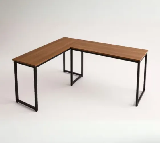 Mesa de escritório com pequena avaria, nada q atrapalhe o uso.
