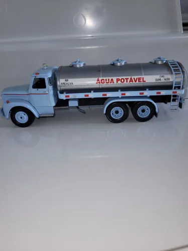 Miniatura scania jacaré