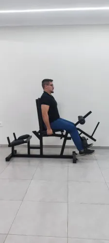 Cadeira extensora e flexora Loja Física (produto novo)