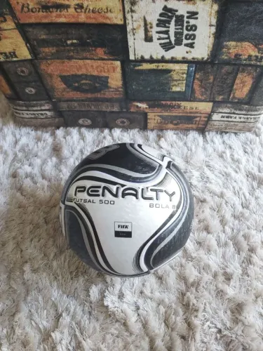 Bola de Futsal Penalty 8