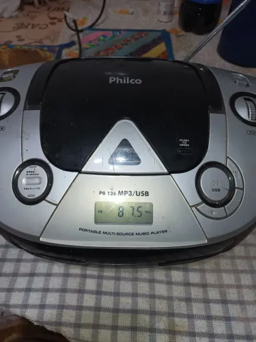 Rádio portátil usado