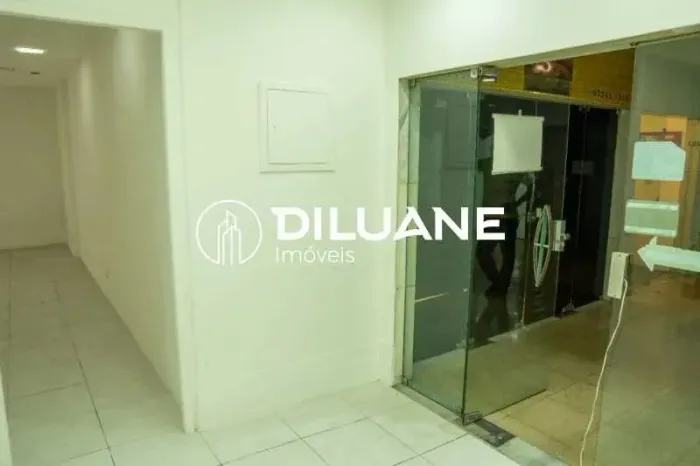 Sala - / Comercial / Copacabana
