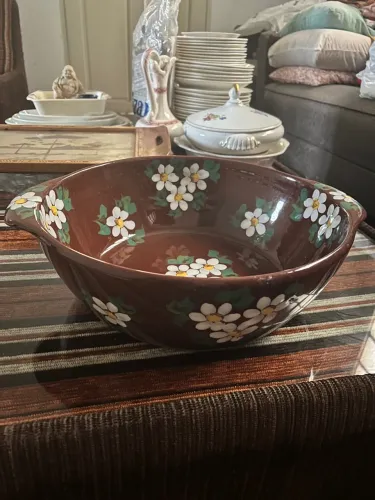 Bowl de cerâmica pintadas à mão