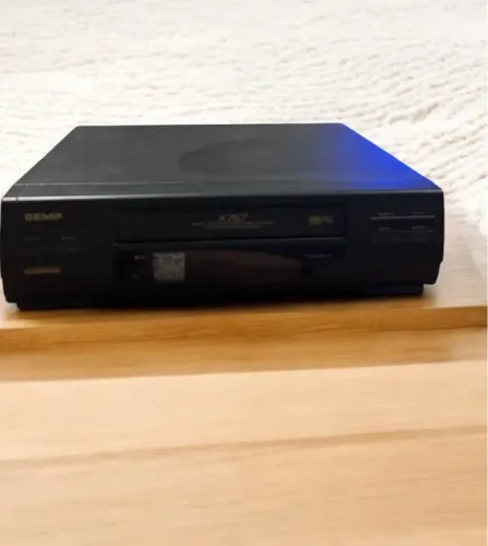 VIDEOCASSETE SEMP TOSHIBA X767 VHS HQ - PEÇAS / CONSERTO