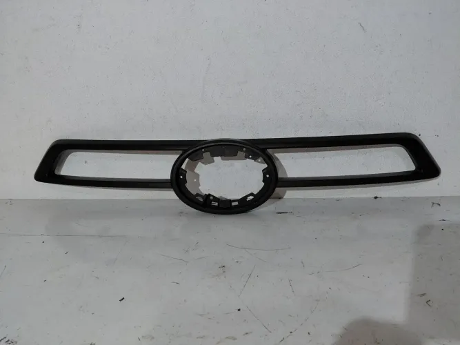 Moldura Grade Hilux 2020/ 2025 