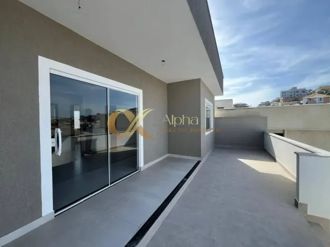 Casa à Venda no Condomínio dos Pássaros Cabo Frio/RJ