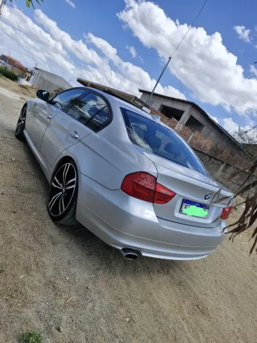 BMW 320I A 2011
