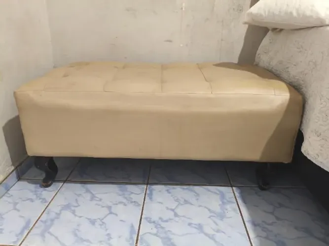 Cabeceira estofada