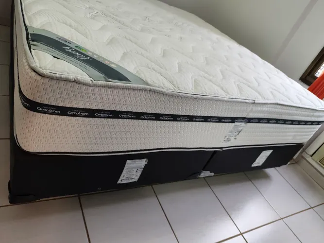Cama Americana Skin Black Novíssima