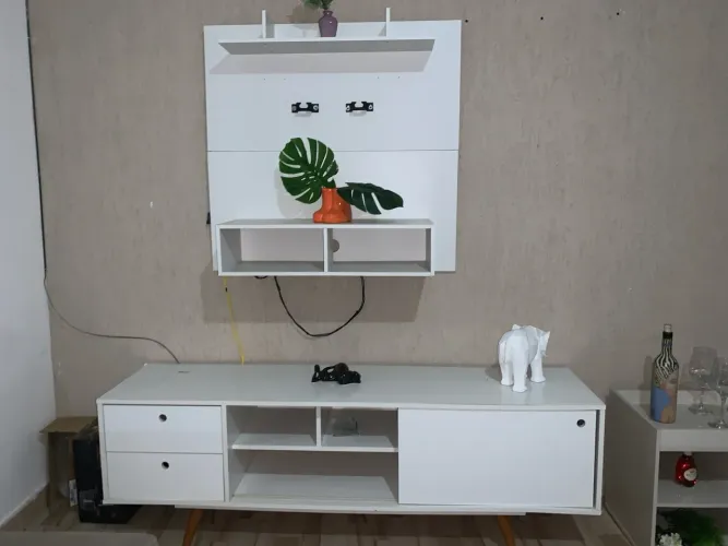 Raque com painel ótimo estado
