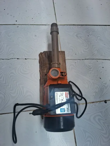 Vendo Bomba d'água