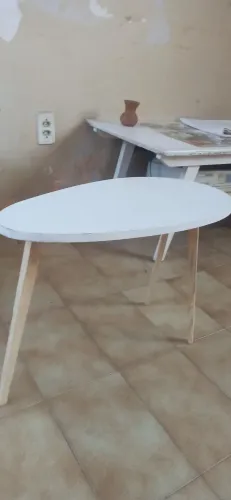 Mesinha de madeira