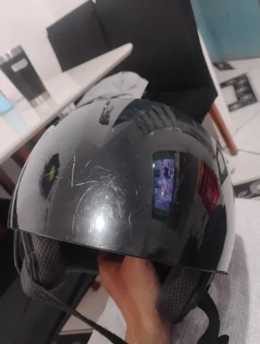 Capacete usado 50 reais 