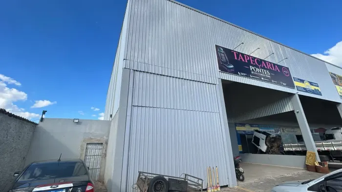 BARRACÃO PARA LOCAÇÃO NO CONTORNO