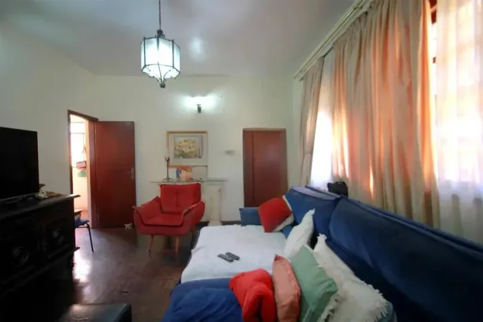Casa à Venda - Nova Floresta, 4 Quartos, 320 m2