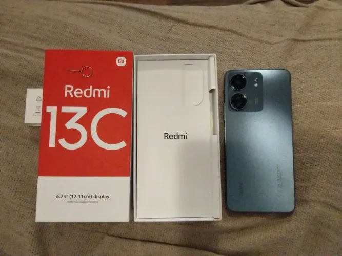 Redmi 13C 256gb e 8,0+8,0 GB ram