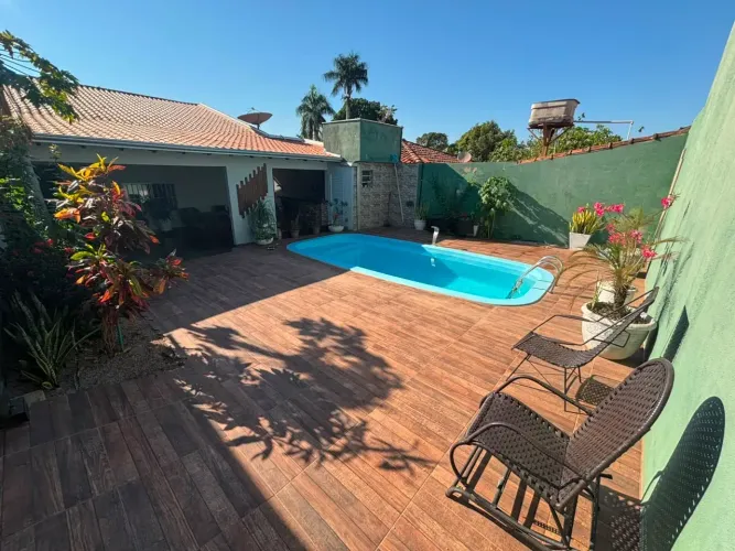Imóvel para venda tem 90 metros quadrados com 3 quartos em Jardim Gramado - Cuiabá - MT