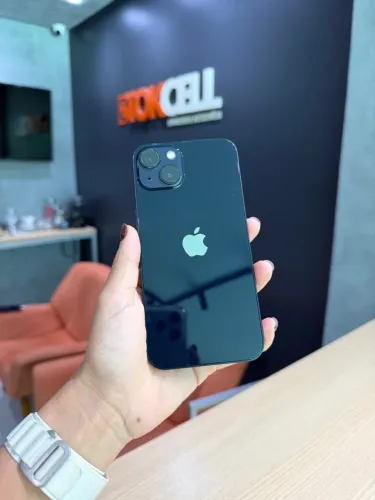 IPhone 13 Normal 256GB Preto Seminovo Garantia de Loja