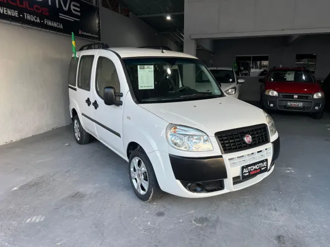 Fiat Doblo Essence 1.8 Flex 16V 5P 2015