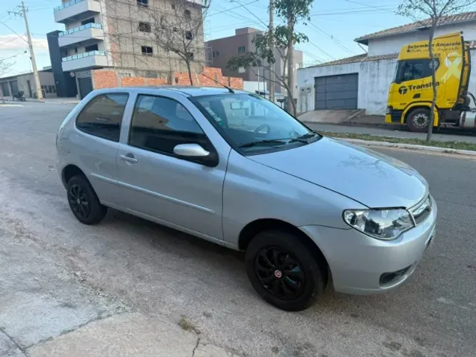 Fiat Palio 1.0 Economy Fire Flex 8V 2P 2011