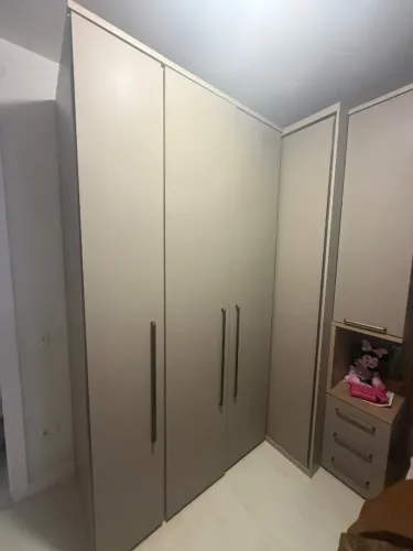 Guarda roupa modulado