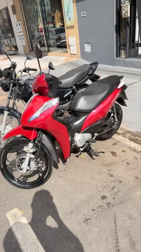Biz 125c completa 2021 nova apenas 24.000km Ipva pago