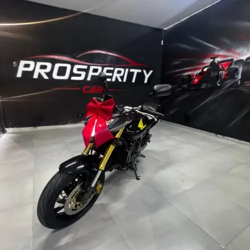 HORNET 600