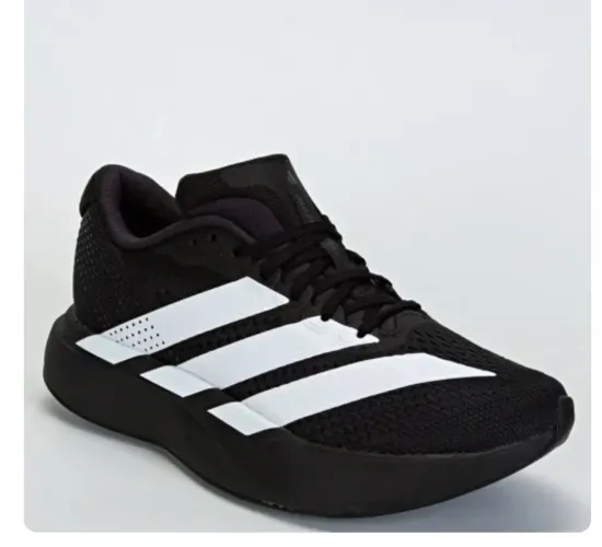 Tênis adidas