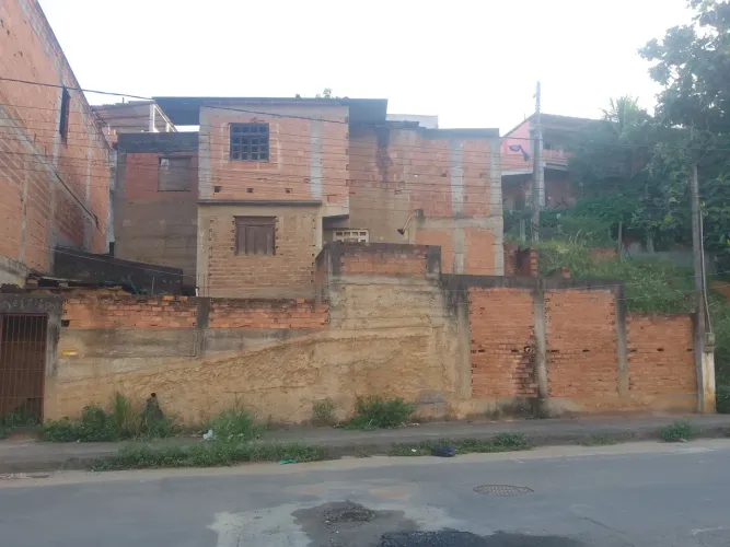 Vendo lotes casa Maracanã Cariacica