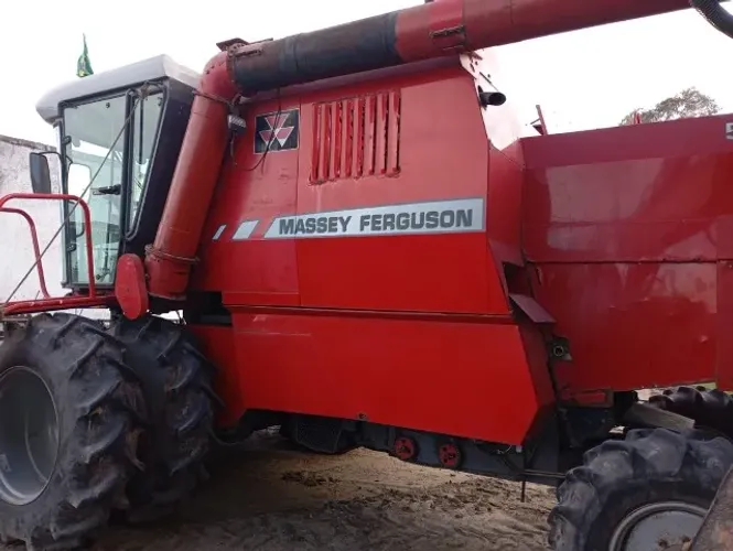 Colheitadeira Massey Ferguson 5650 ano 2014