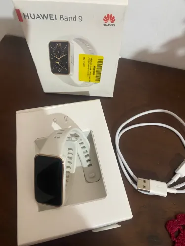 smart band huawei band 9 branca