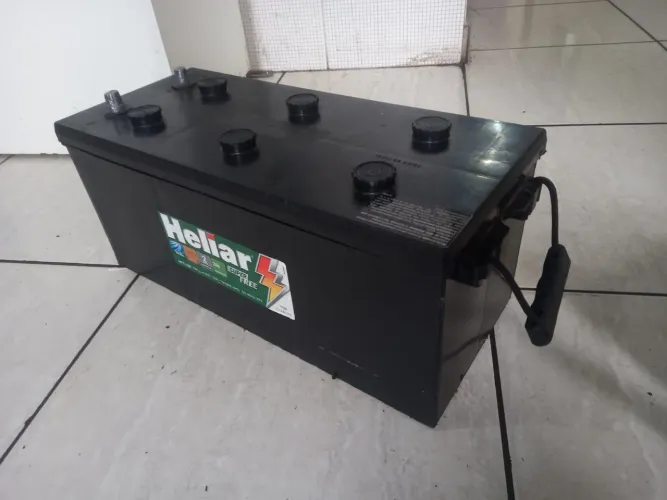 BATERIA HELIAR 180 AMPERES DATA DE FABRICAÇÃO 2026.
