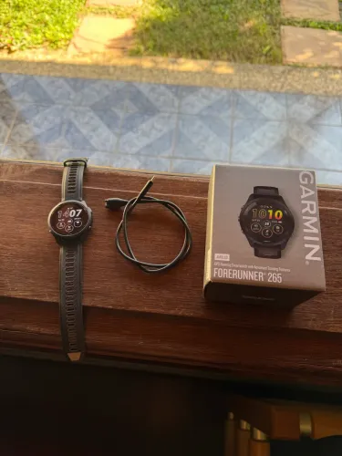 Garmin 265 music, com apenas 1 mês de uso