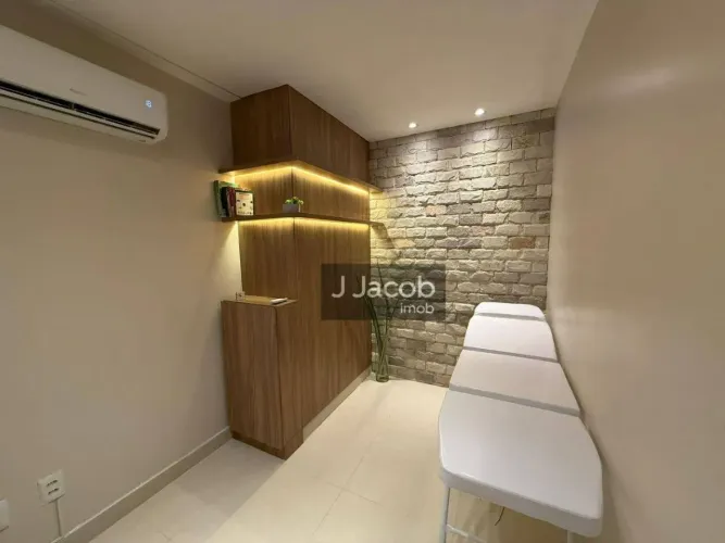 Alugo Sala de 28 m² no Ed. Infinity Corporate - bairro Marco