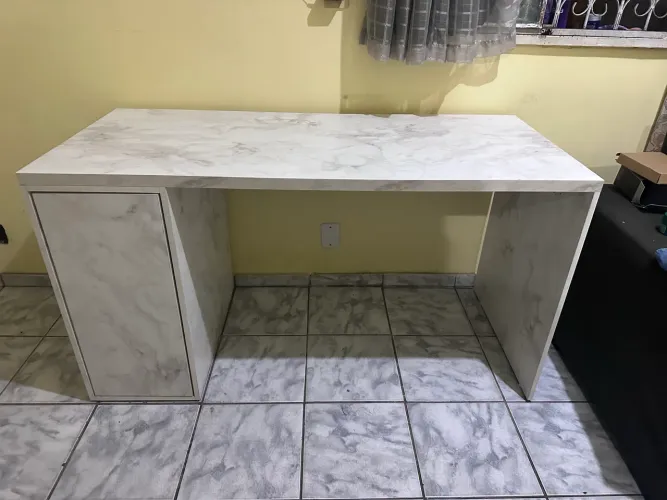 Mesa escritório MDF marmorizada