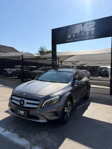 Mercedes-Benz GLA 200 Vision 1.6/1.6 TB 16V Flex Aut. 2015