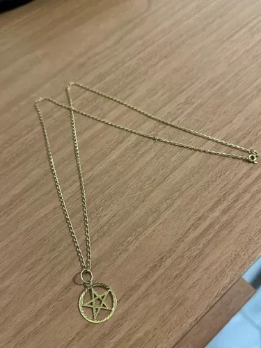 Colar de ouro