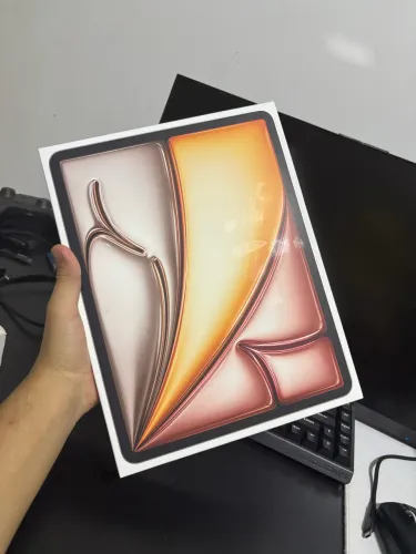 iPad Air M3 - 128gb Dourado