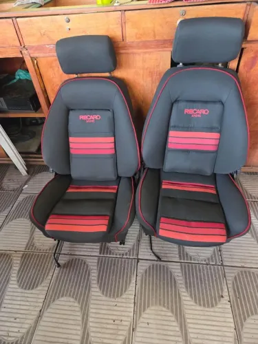 Bancos RECARO