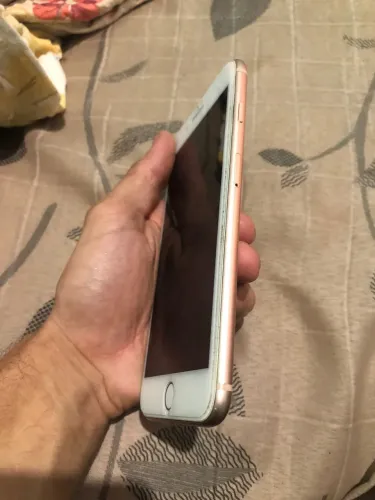 iPhone 8 Plus