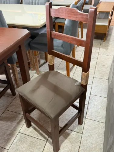 Mesa Madeira Com 06 Cadeiras Mostruario Última Peça