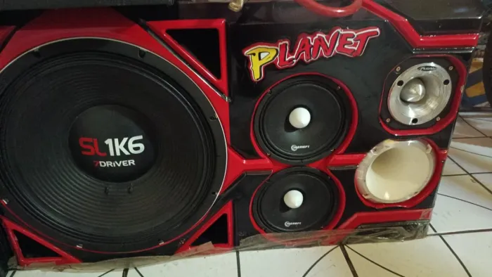 Vendo som automotivo completo