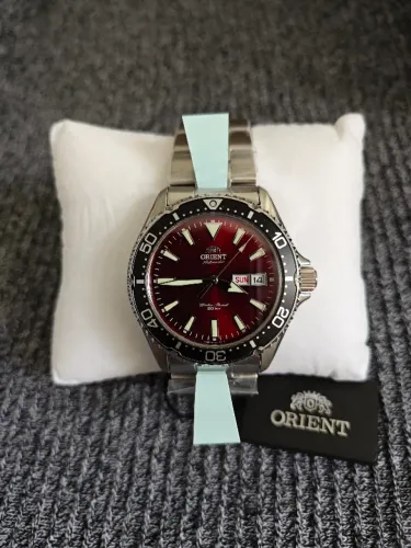 Relógio automático Orient Kamasu Original c/ vidro em cristal de safira